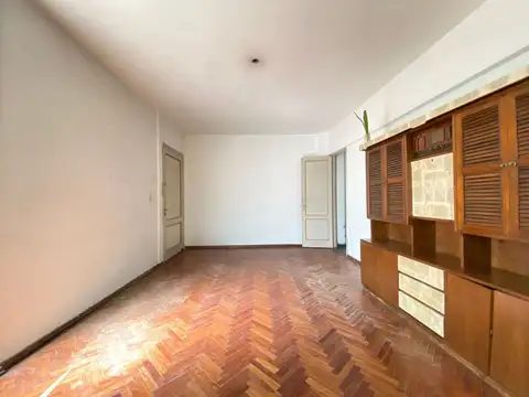 VENTA APARTAMENTO 3 DORMITORIOS A RECICLAR CENTRO
