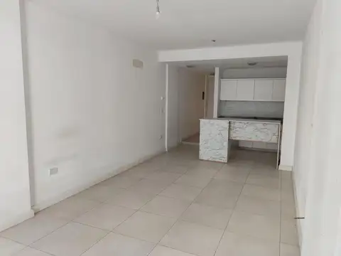Departamento en Venta con 1 cochera