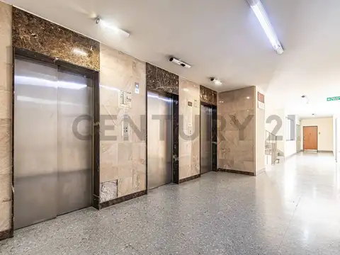 Oficina en Venta en San Nicolás, USD 50.000