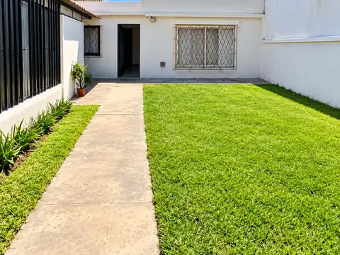 VENTA CASA 3 AMBIENTES VILLA LUZURIAGA