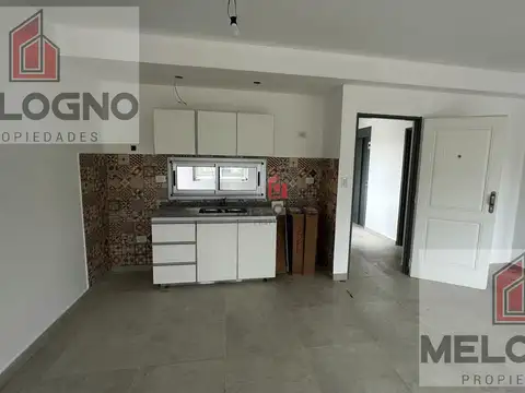 Cochera a Estrenar - Moreno lado Sur