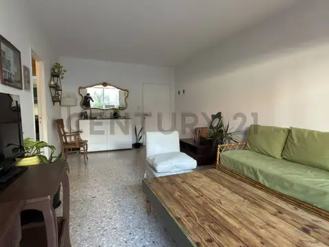 Departamento 4 ambientes con 1 baño