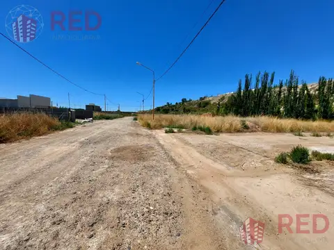 Terreno en Venta en Centenario, USD 31.000