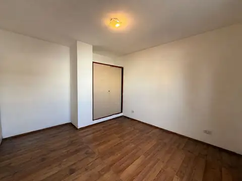 Depto Tipo Casa en Venta 4 años