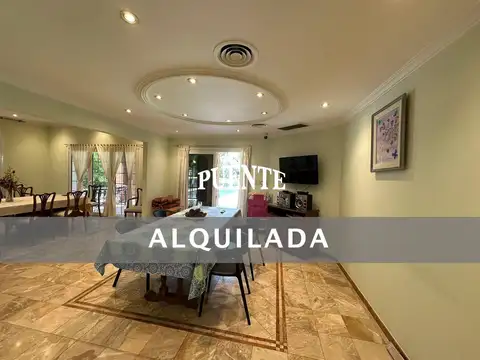 Casa en Alquiler Temporal con 2 cocheras