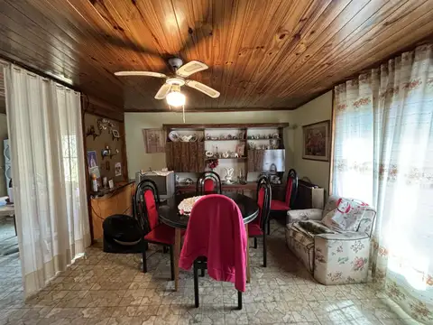 Casa en Venta en Rafael Calzada, USD 60.000