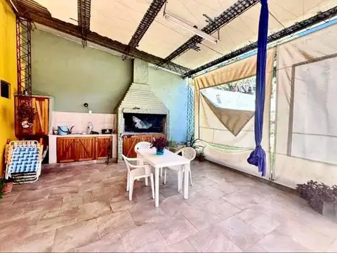 Presbítero Del Castillo 1100