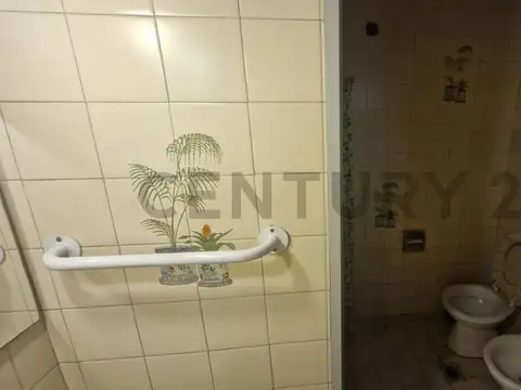 Alquiler de depósito apto varios usos en Villa General Mitre