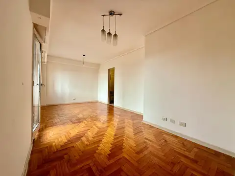 Departamento en Alquiler en Villa del Parque, $ 350.000