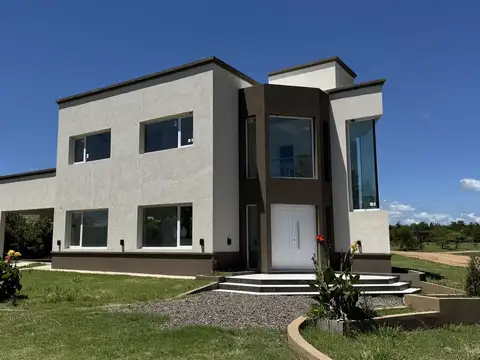 Casa en venta Colón Barrio Los Bretes