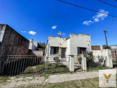 Casa en venta - 3 Dormitorios 2 Baños 2 Cocheras - 88Mts2 - Villa Elvira, La Plata