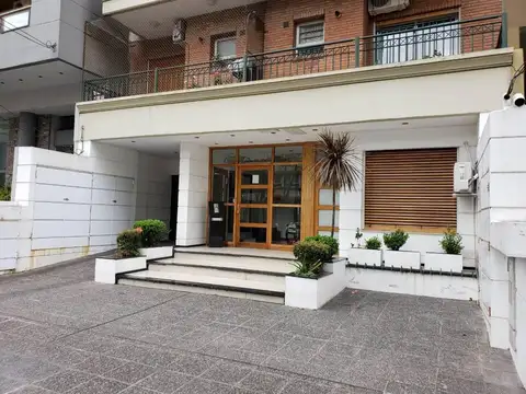 Del Valle Iberlucea 2644