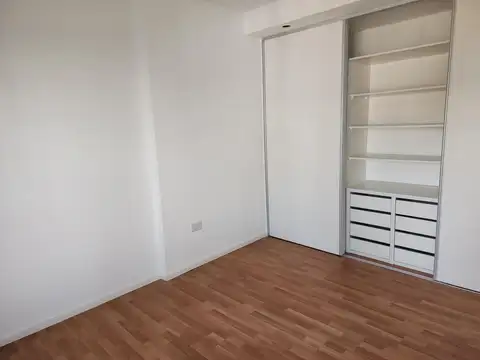 Depto Tipo Casa en Venta en Turdera, USD 192.900