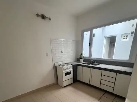 Depto Tipo Casa en Venta en Avellaneda, USD 109.000