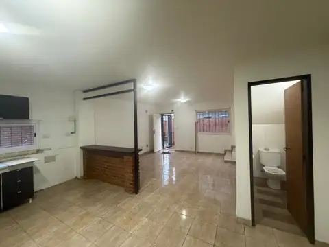 ALQUILER PH INTERNO 3 AMBIENTES PADUA NORTE