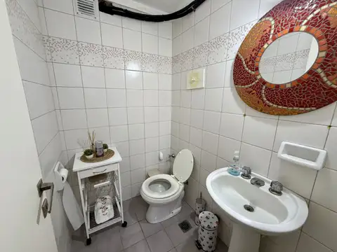 San Luis 1600, Piso 6