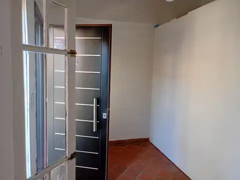 Depto Tipo Casa en Alquiler de 3 dormitorios