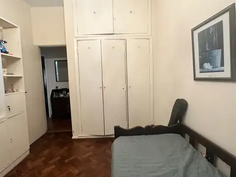 DEPARTAMENTO VENTA AV BELGRANO 3 DORM 2 BAÑOS