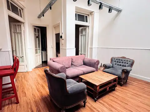 Depto Tipo Casa en Venta de 5 ambientes