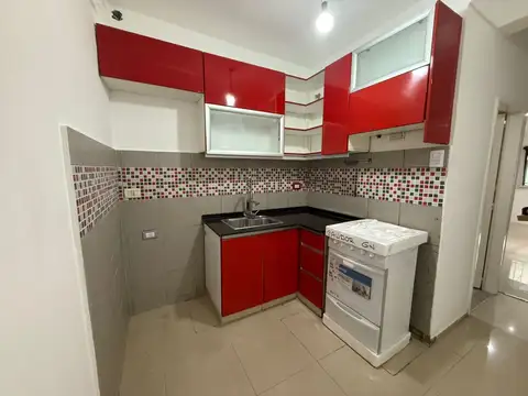 Depto Tipo Casa en Alquiler en Caseros, $ 1.100.000