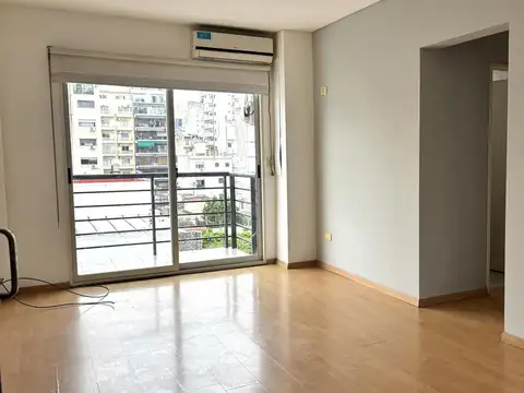 BALCON COCHERA lavadero piso radiante a Mts del Subte