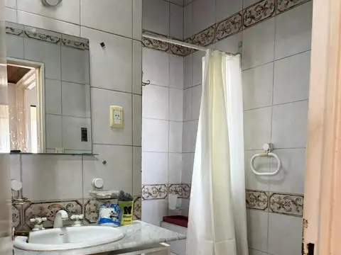 PH en Venta en Gonnet [Cod: 897]