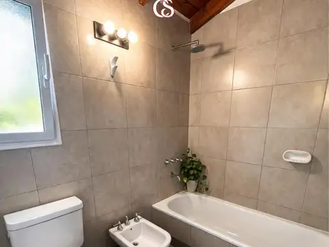 Casa en Alquiler de 4 dormitorios