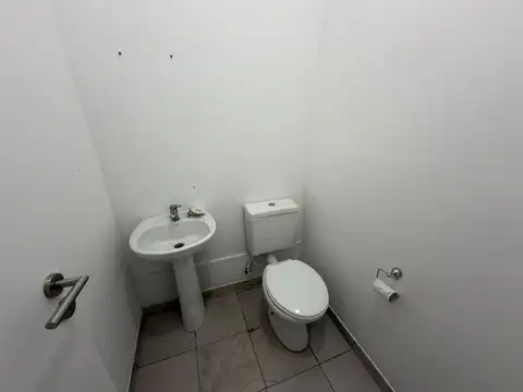 Oficina en Alquiler 16 años