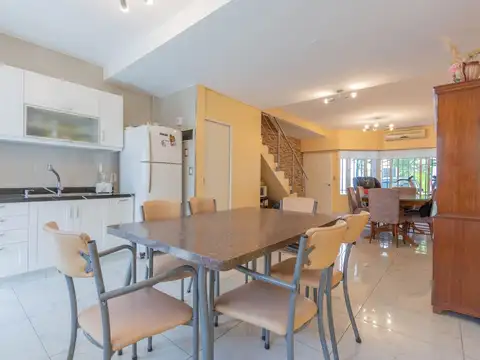 Venta de Ph tipo Casa Triplex Apto Crédito