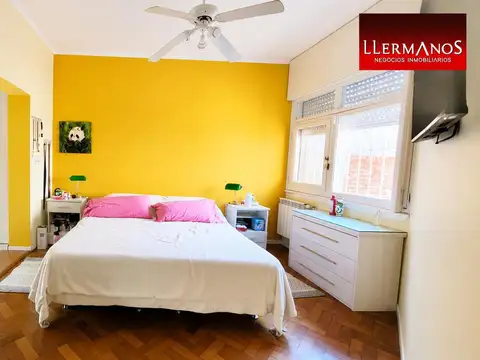 Venta Casa 4 Amb 3 dormitorios,Martinez c/ Piscina climatiza