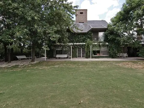 Casa en Venta en Martindale Country Club, USD 670.000