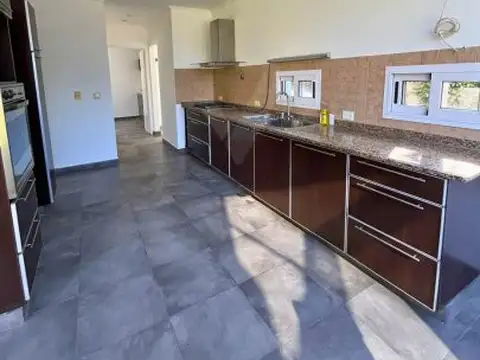Casa en Venta en Ombues de Hudson, USD 360.000