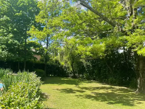 Mapuche Country Club, Pilar 100