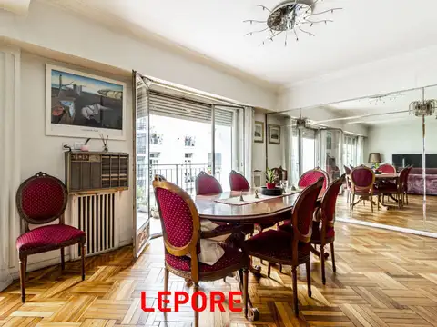 5 AMBIENTES EN BARRIO NORTE 