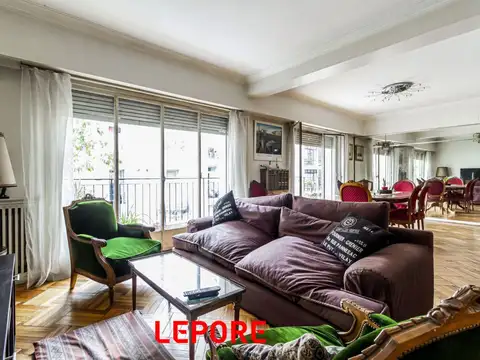Departamento en Venta de 5 ambientes