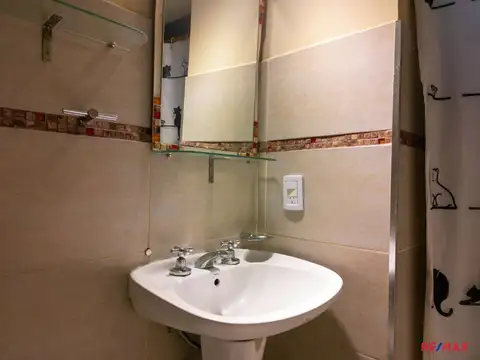 Depto Tipo Casa 15 ambientes con 5 baños