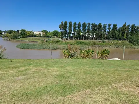Terreno en Venta en San Benito, USD 245.000