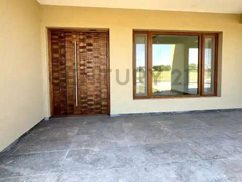 Casa en Venta en San Eliseo Golf & Country, USD 340.000