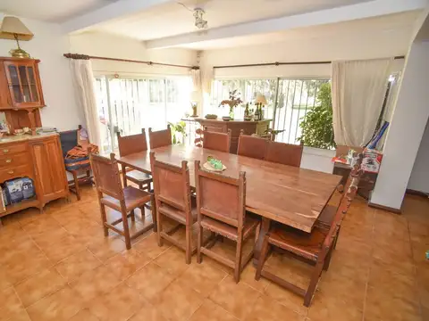 Importante casa en Altos del Sauce