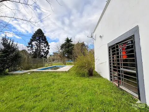Casa 2 ambientes con 1 baño