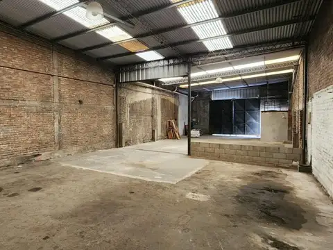 Galpon en Alquiler en San Justo, $ 1.300.000