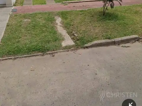 Casa en venta en Guadalupe Residencial. Terreno de 9.60m x 38.60m