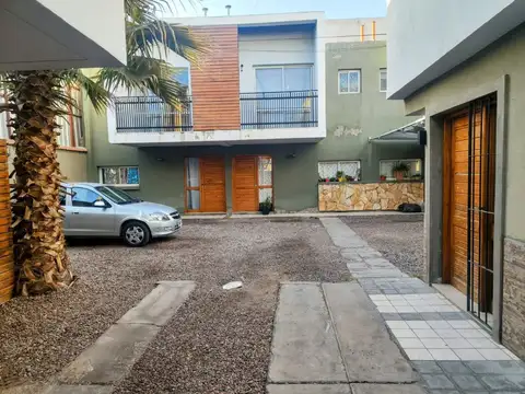 Depto Tipo Casa en Venta de 4 ambientes