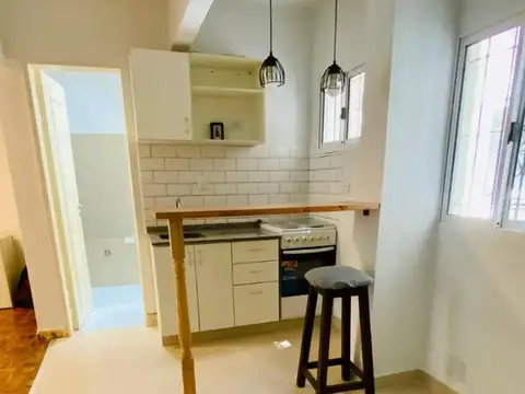 Marcelo Torcuato de Alvear 949