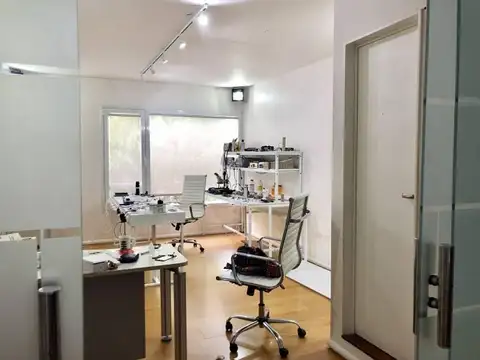 Oficina en Venta en Santa Barbara, USD 75.000