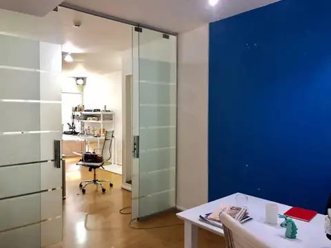 Oficina en Venta 12 años