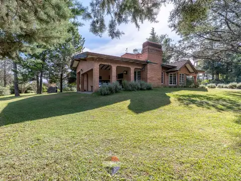 Venta Casa + Chalet en Sta Rosa de Calamuchita Cba