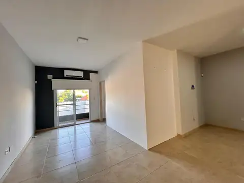 DEPARTAMENTO NUEVO DE 2 AMB.CON BALCON Y COCHERA EN S MIGUEL