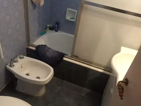 VENTA PISO VILLA CRESPO 4 AMBTES  2 BAÑOS DEPEDENC