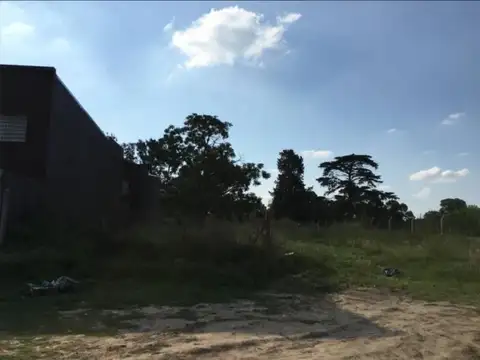 Terreno en Venta en Villa de Mayo, USD 340.000
